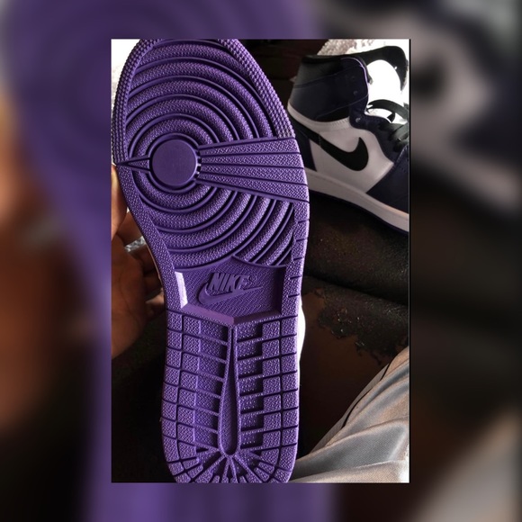 Air Jordan 1s High Court Purple. SOLD. - Picture 4 of 5